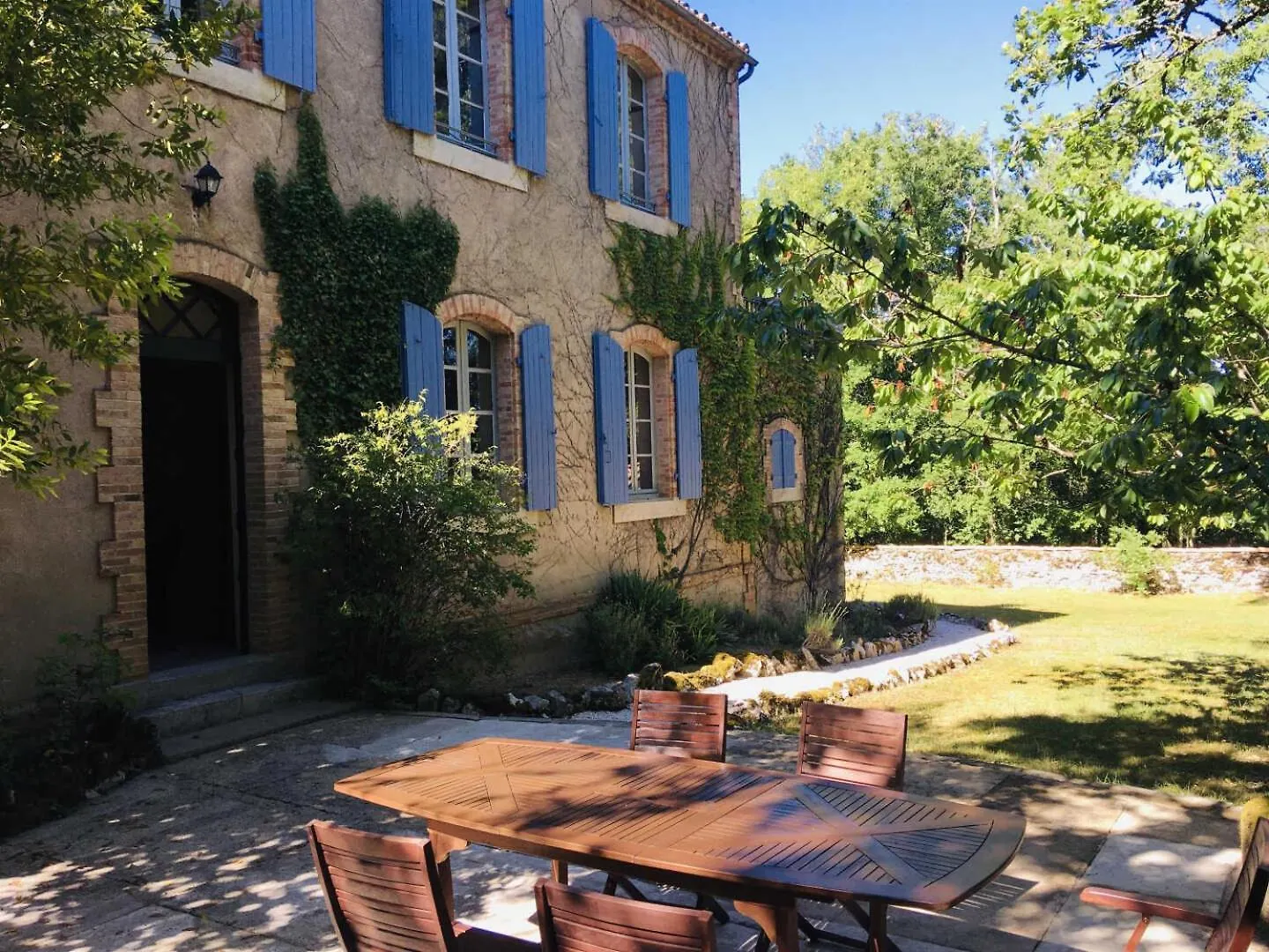 Ancienne Ecole De Moncere Villa Penne